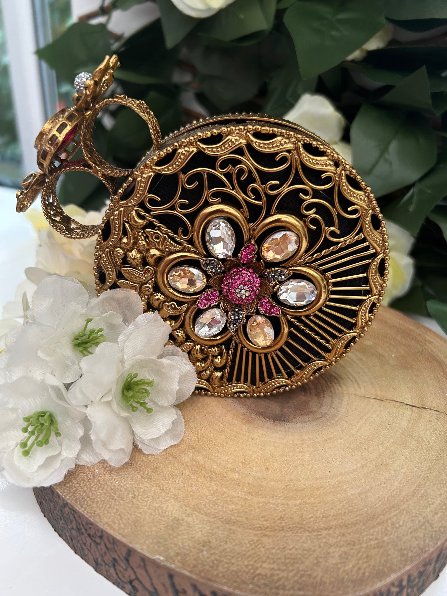 Ruby clutch