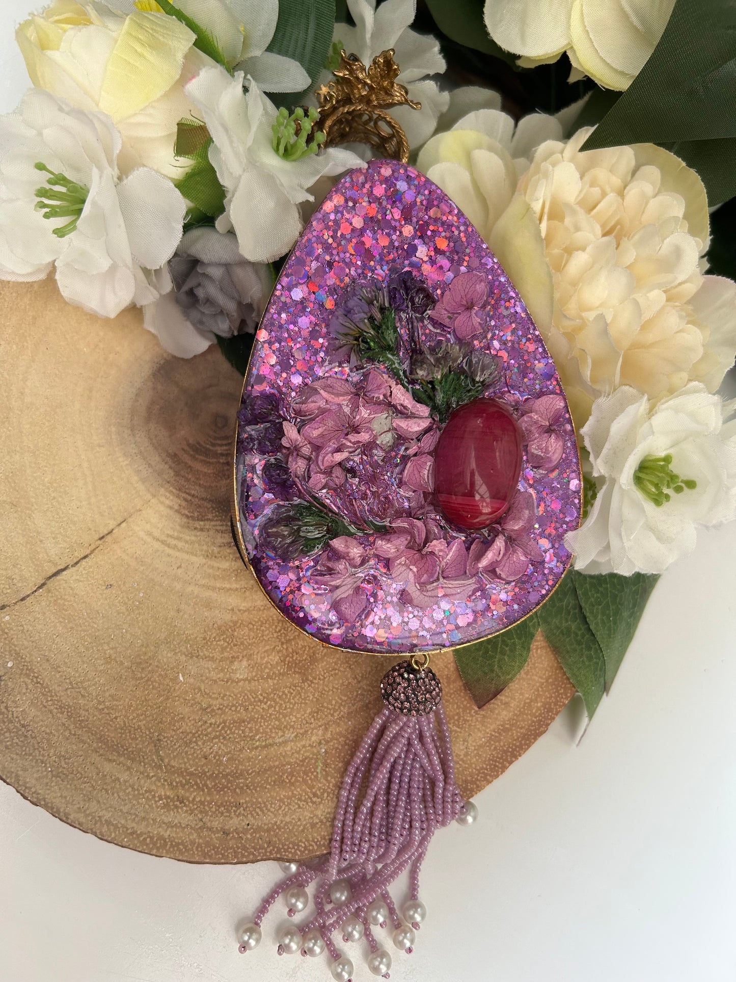 Resin clutch
