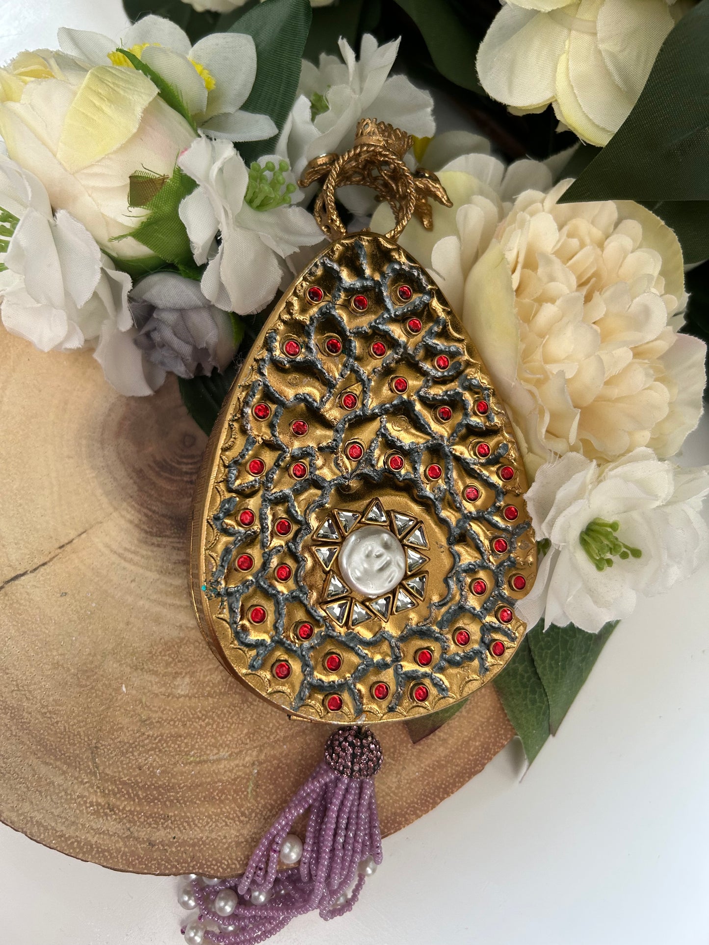 Resin clutch